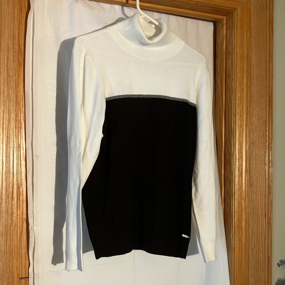 Calvin Klein Ribbed Color Block Mock Neck Women XL/EG/TG Black/White NWT Sweater - Picture 1 of 12